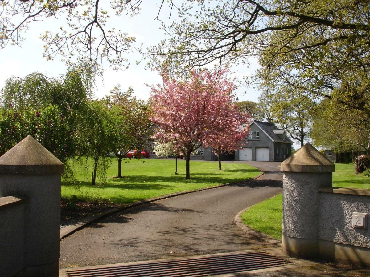 Country Garden House Holiday Homes Ballymoney Buitenkant foto